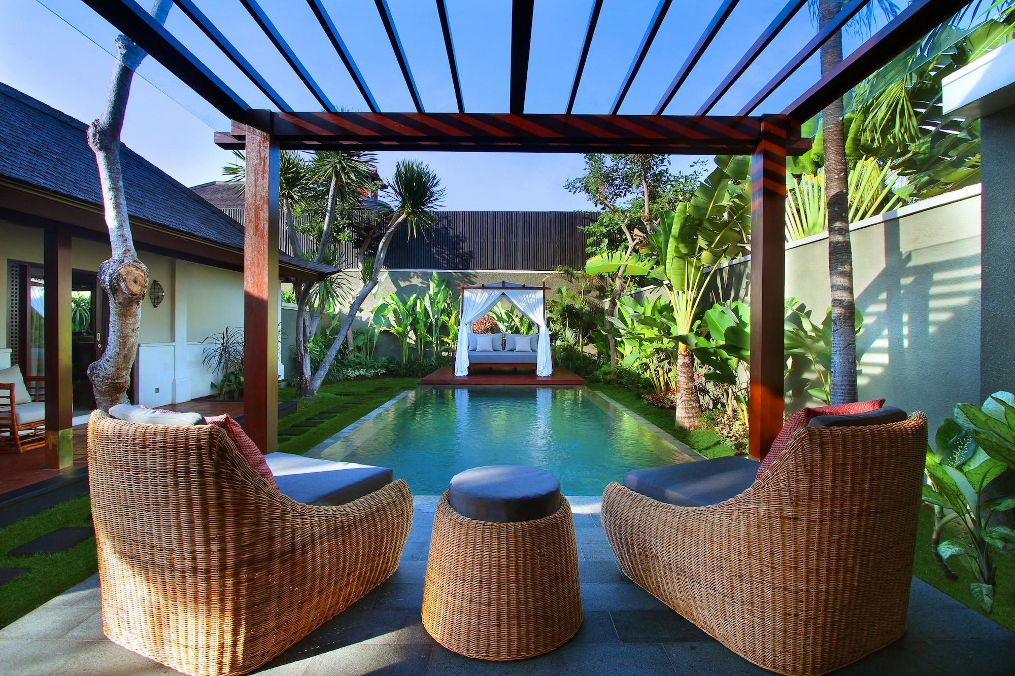 The Ulin Villas And Spa - By Karaniya Experience - Chse Certified Seminyak Exteriör bild