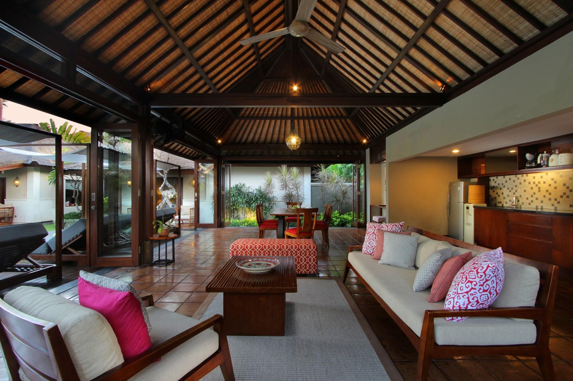 The Ulin Villas And Spa - By Karaniya Experience - Chse Certified Seminyak Exteriör bild